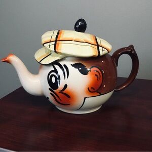 Vintage 1950’s Wade Andy Capp Teapot with Brown and Cream Golfing Design